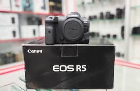 Canon EOS R5 Full Frame Body Only (HnB Digital)