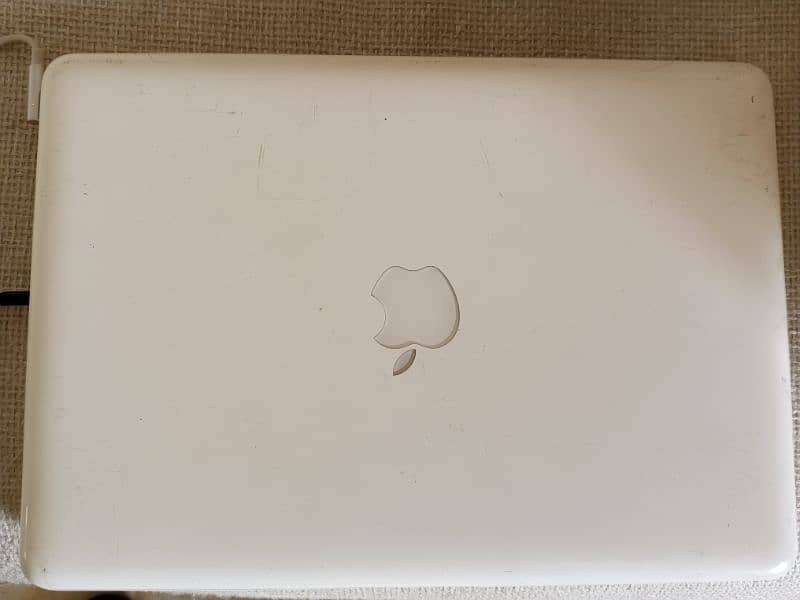 Macbook 2010 3