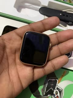 DT ON 1 smart watch with original box and charger 0