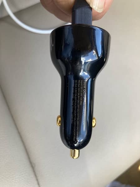 LDNIO 100W car charger Almost new 4