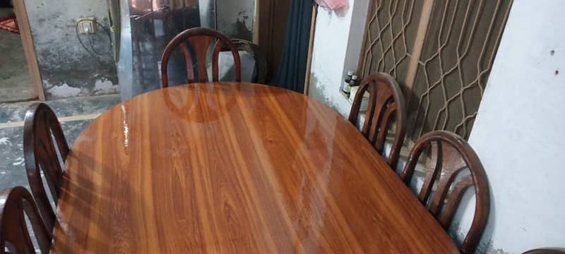 Dining Table (Oval) with 6 chairs 3