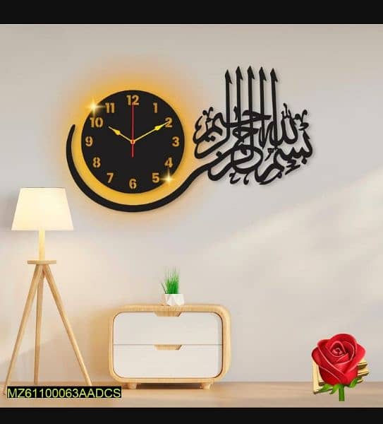 Wall Clock Decorations and Calligraphy 0