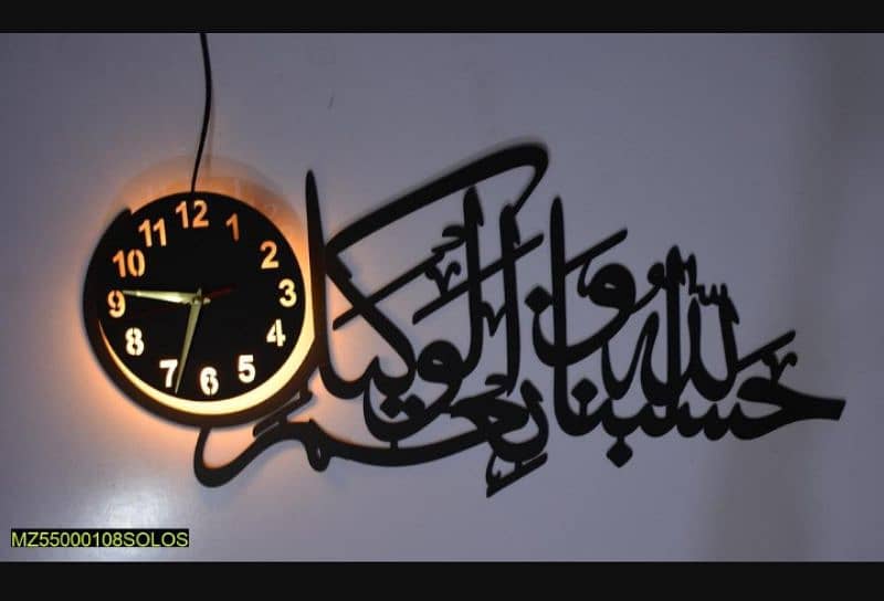 Wall Clock Decorations and Calligraphy 11