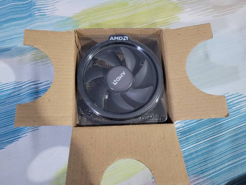 AMD Ryzen 5 3600 with Box and Cooler 4