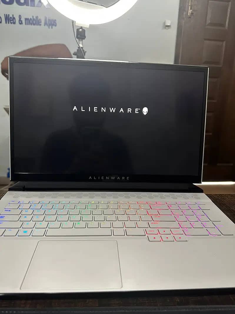Laptop / laptop for sale /Alienware laptop /Alienware M17 r3 5