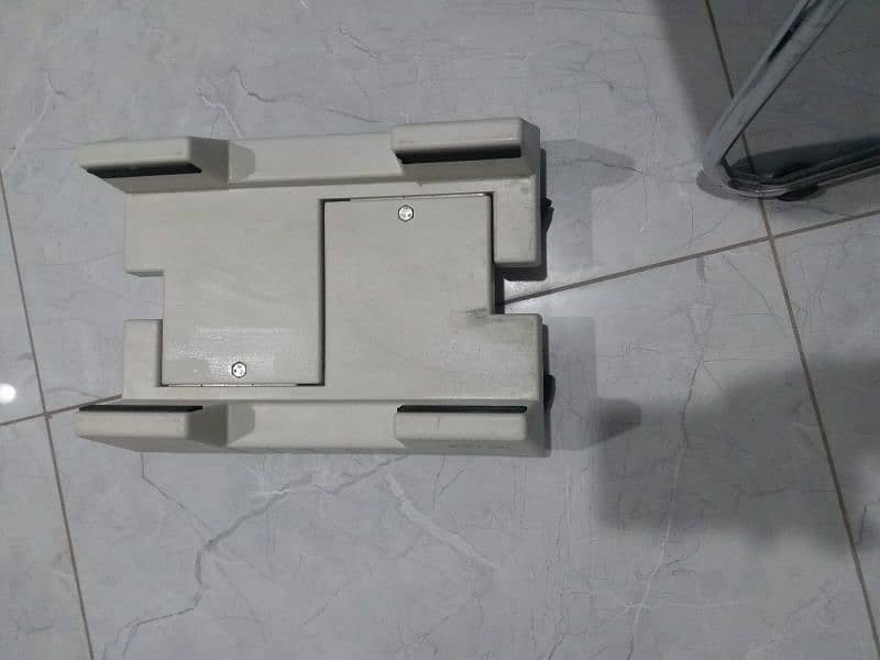 CPU trolly CPU Stand Good Condition 7