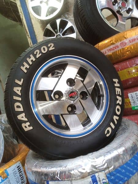 BRAND NEW TYRES WITH SLIGHTLY USED RIMS FOR SUZUKI MEHRAN AND HIROOF 6