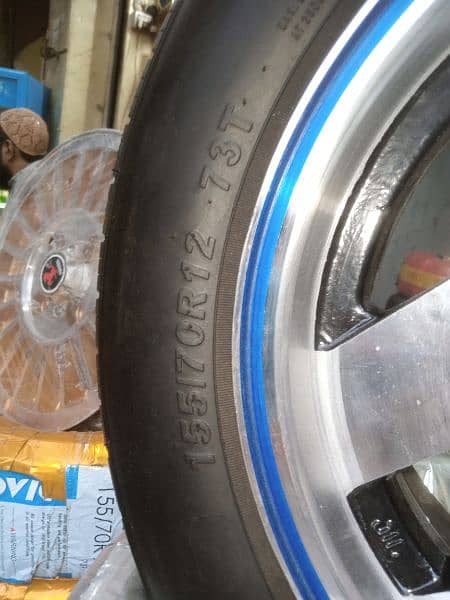BRAND NEW TYRES WITH SLIGHTLY USED RIMS FOR SUZUKI MEHRAN AND HIROOF 7