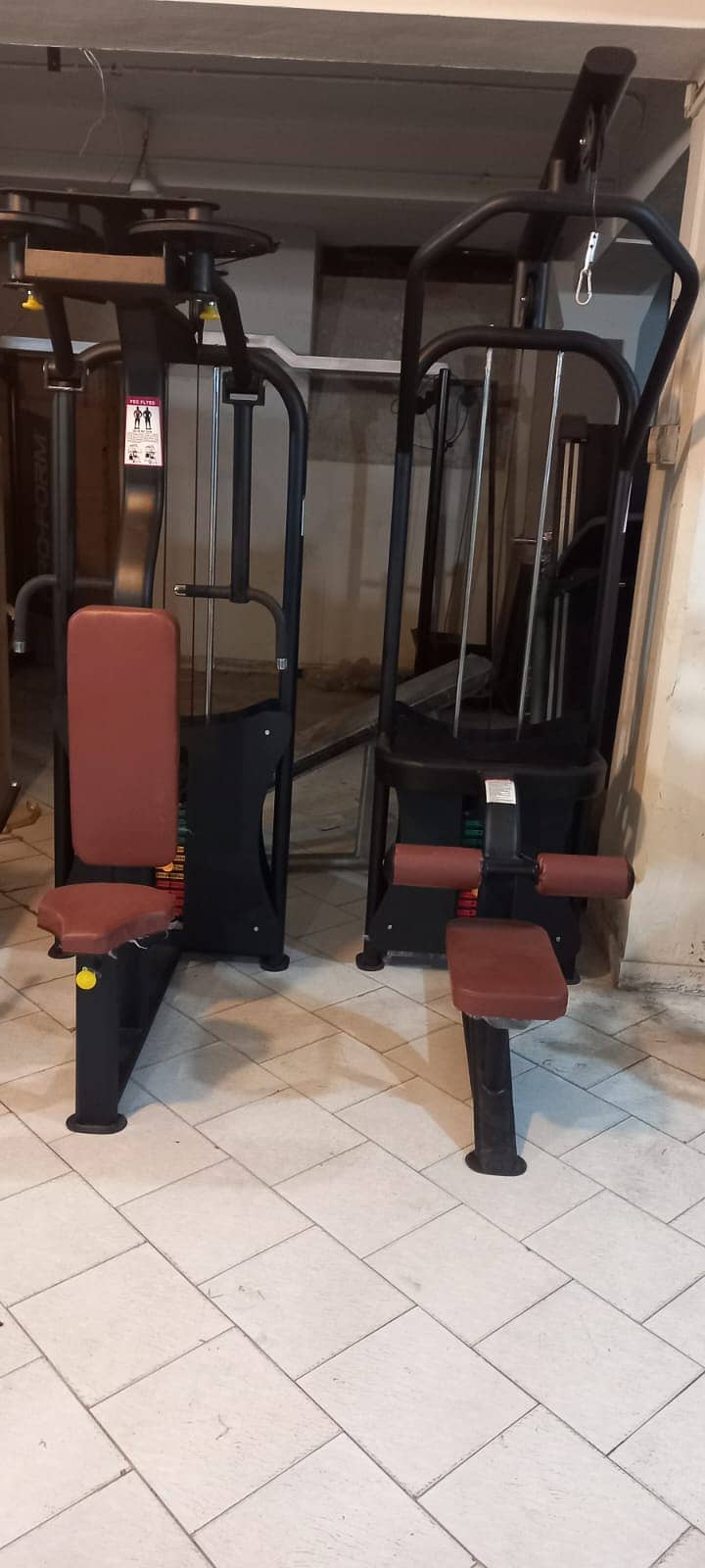 gym setup dumbel |commercial treadmill | elliptical | bench plate rods 3