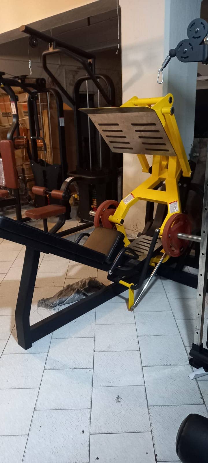 gym setup dumbel |commercial treadmill | elliptical | bench plate rods 7