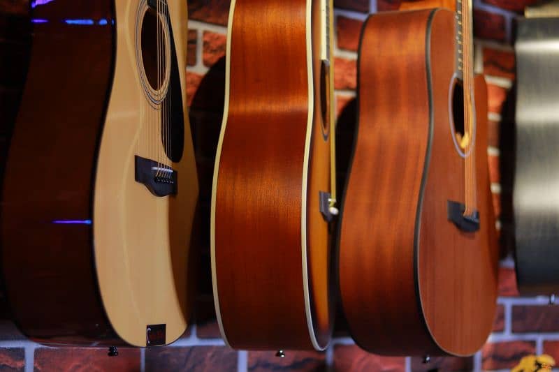 Japanese Professional Guitars Lot - Acoustic guitars wholesale prices 6