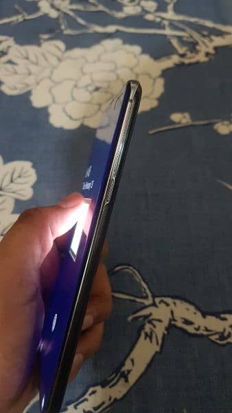 Samsung S10 plus 5G (8/512) 6