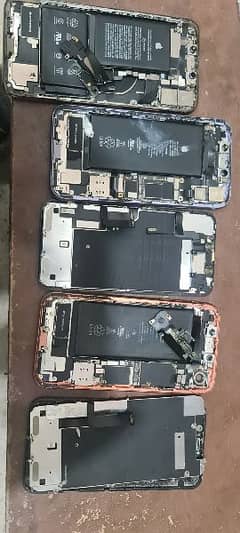 parts avaliable iPhone 11, Xs Max, Xr Samsung oppo vivo hawai parts 0