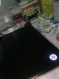 Laptop. 8/320 gb
