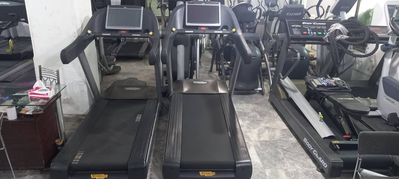 Technogym Refurbished Treadmills, Recumbent, Elliptical etc ( ITALIAN) 16