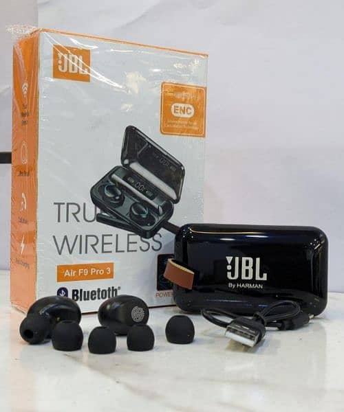 JBL Digital Display Earbuds 1