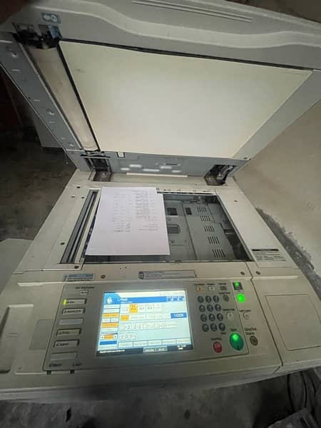 Photocopy machine colour and b/w 1