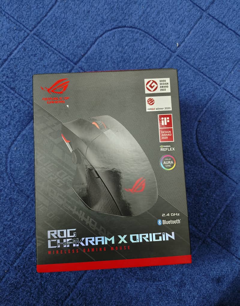 Top class gaming mice & Micepads, Controller and Streaming Device. 4
