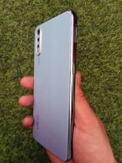 Vivo S1