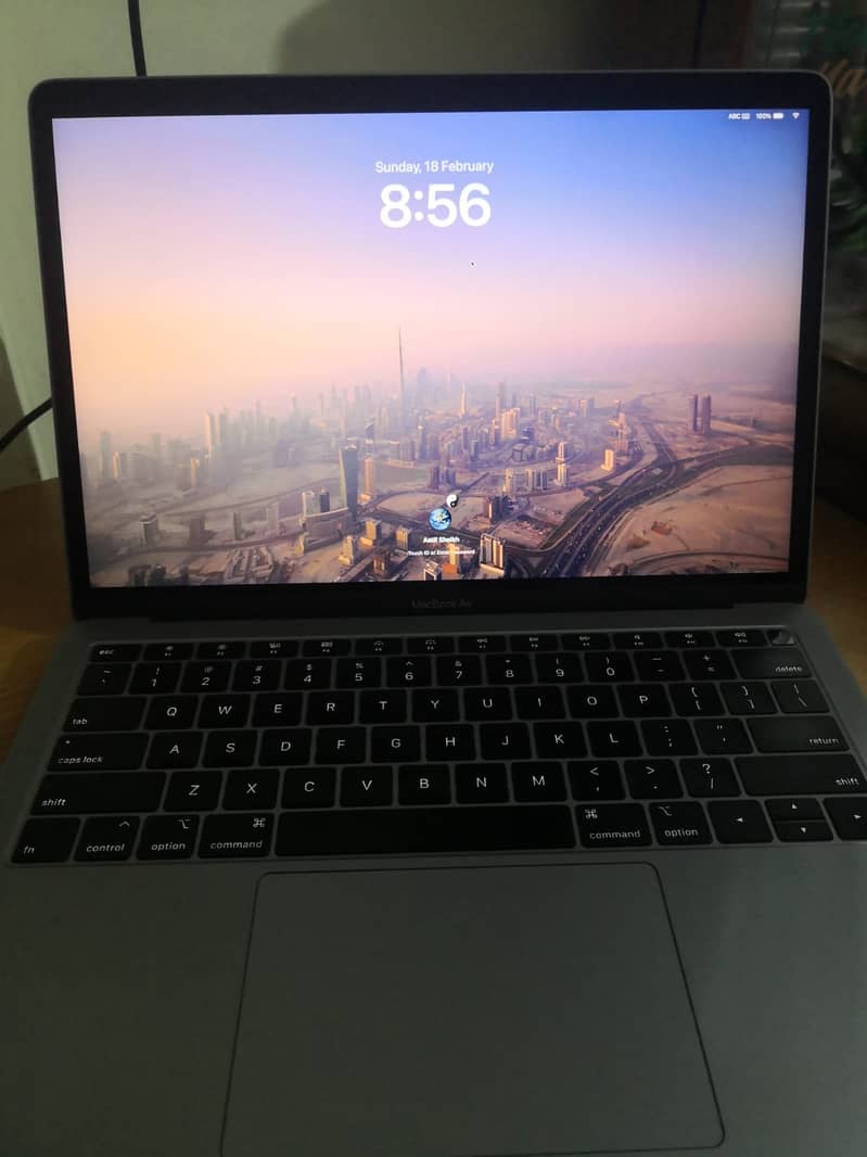 MacBook Air 2019 (Retina - 13.3-inch) 5