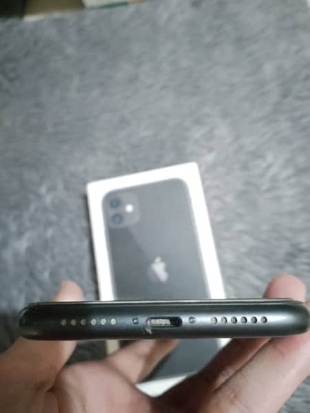 Iphone 11 non pta 128gb Black 6