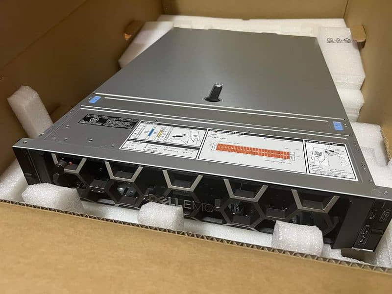 Dell PowerEdge R740 2.5 or 3.5 Available In best Price 6