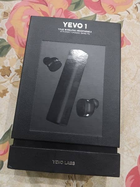 Yevo 1 Wireless Bluetooth Earphone 7