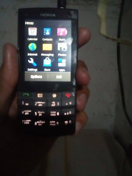 Nokia X3-02 Touch & Type 1