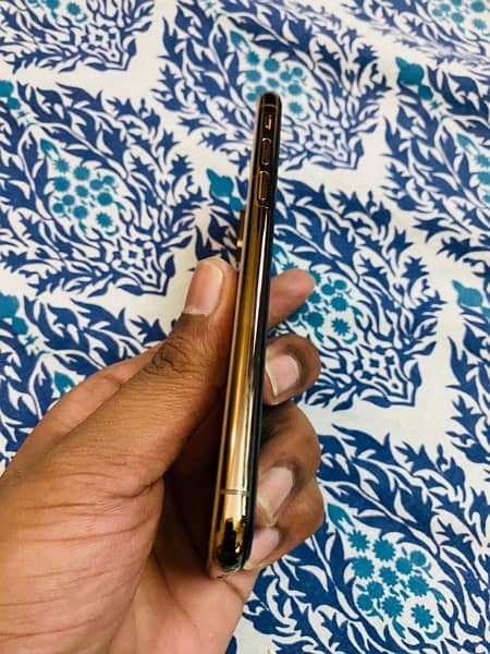 iphone Xs 256gb NON PTA for urgent sale 3