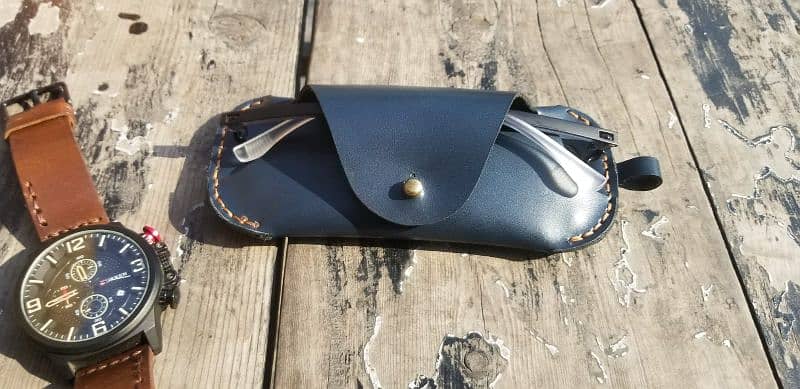 Hand-made leather sunglasses case 2