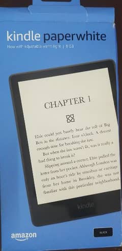 Kindle Paperwhite 11th Gen. 6.8" display with adjustable warm light.