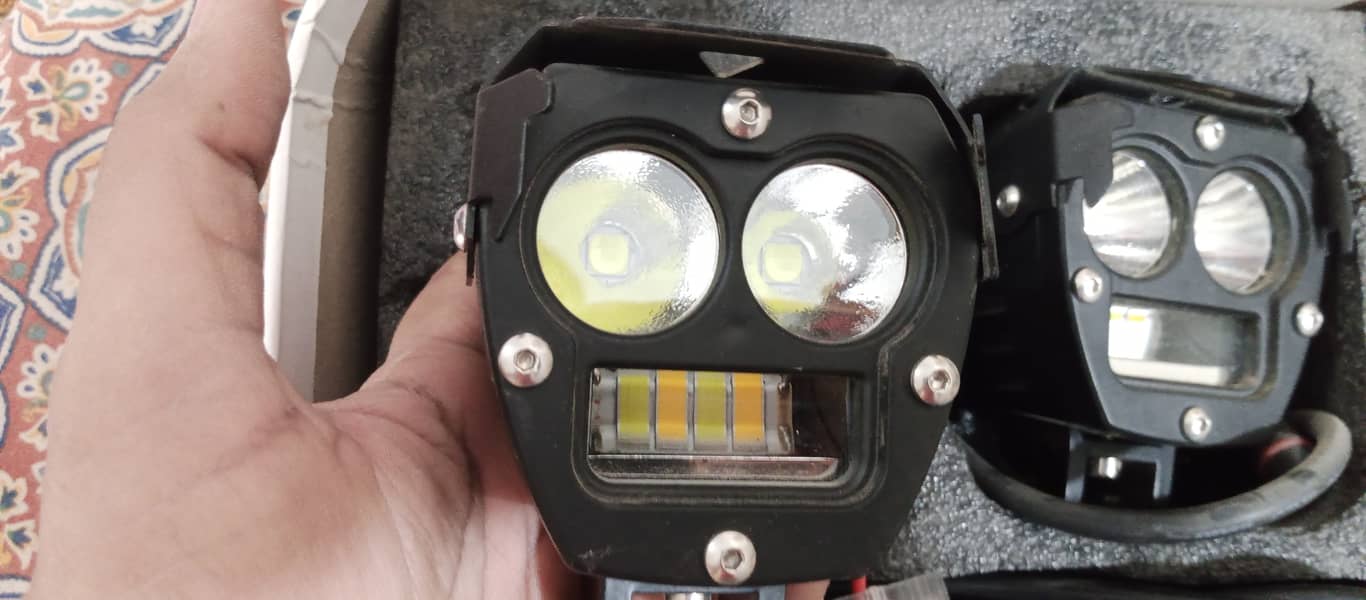 I am Selling High Quality HJG Monster Heavy Duty Lights 1