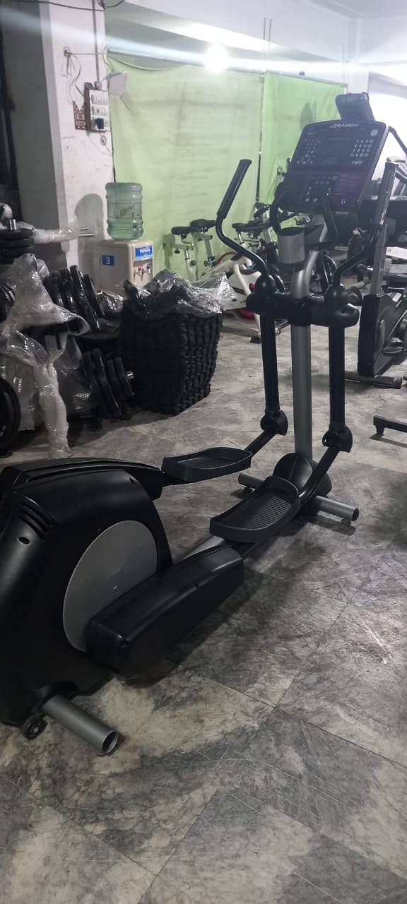 Life fitness Refurbished Treadmills | Bike | elliptical (American)USA 2