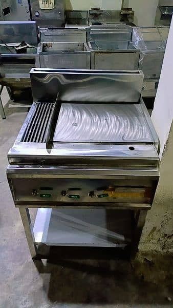 hot plate with grill, deep fryer, breading tabl, pizza oven, fast food 1