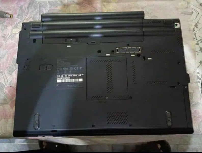 Lenovo T420 with 9 Cell Battery 8GB RAM 128GB SSD price is negotiable 2