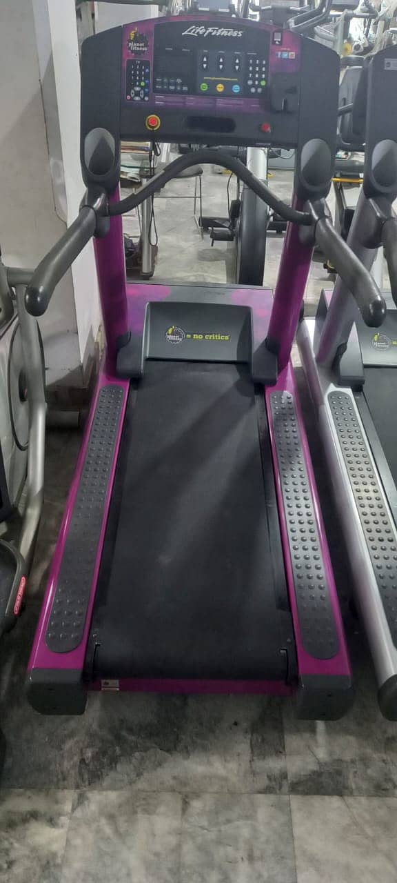 Life Fitness treadmill | Exercise Bike | elliptical  (USA) Treadmills 17