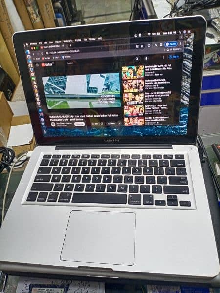 MacBook Pro Mid 2012 | 13 inches | 8GB Ram | 500GB HDD 1