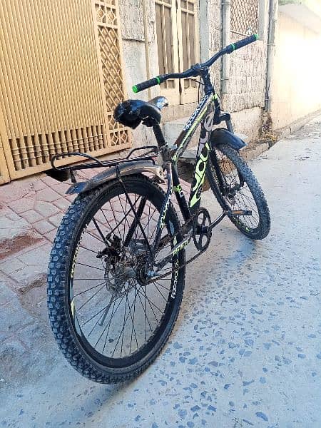 scycle bilkul New ha 1 rupa ka bi Kam nahi ha 2