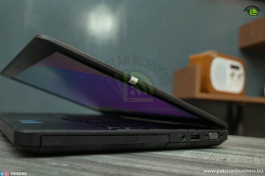 Dell Latitude 5540 Latitude - Best Professional Laptop 5