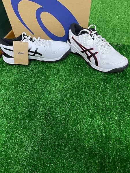 Asics Nb puma Adidas cricket shoes Available 2