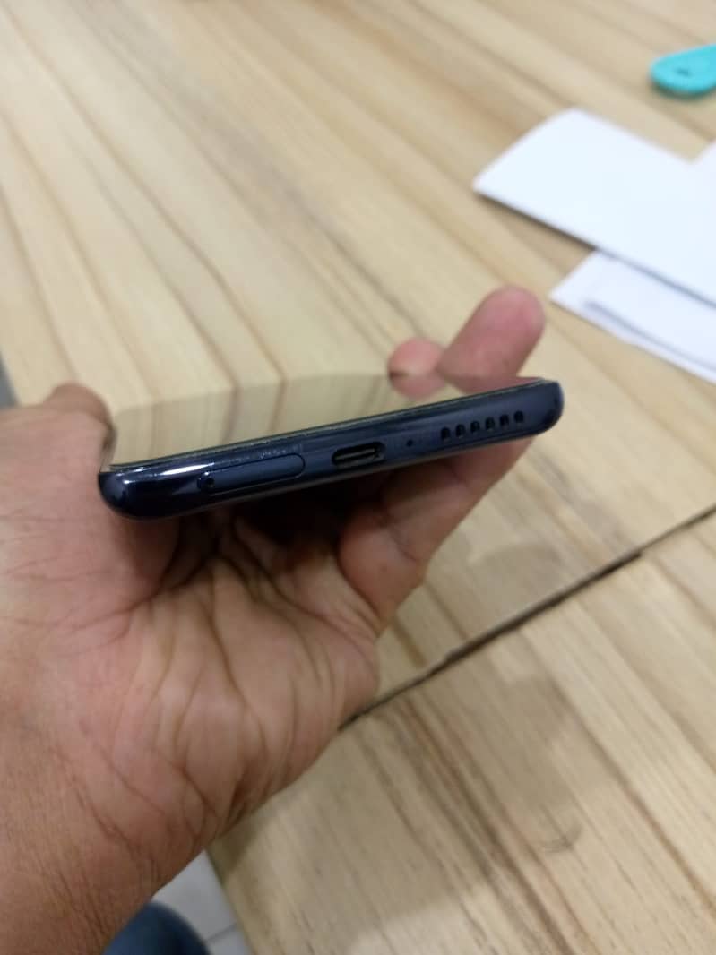 MOTO EDGE 30 PRO (NO EXCHANGE OFFERS PLZ) 5