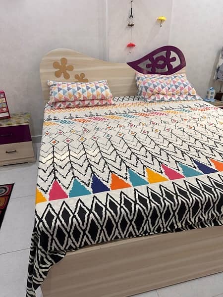bedset with study table 2