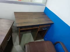 office table and sid table brand new just 2week use with one chair