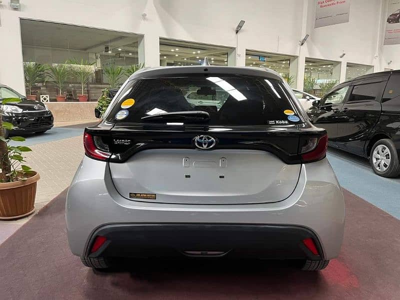 Toyota Yaris Hatchback Push start 2021 model 2023 import August 1