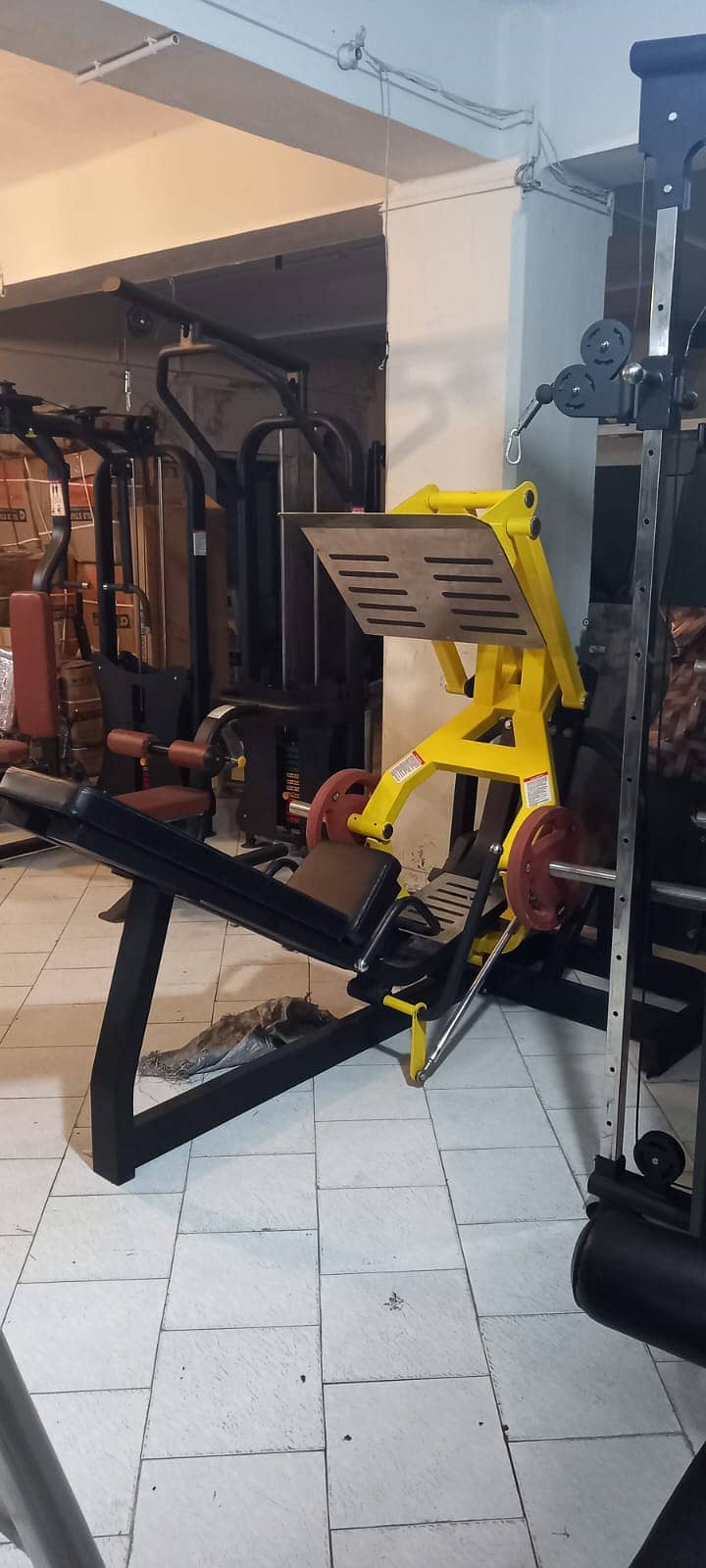 complete gym equipment setup Treadmill Elliptical dumbbell plate rod 0