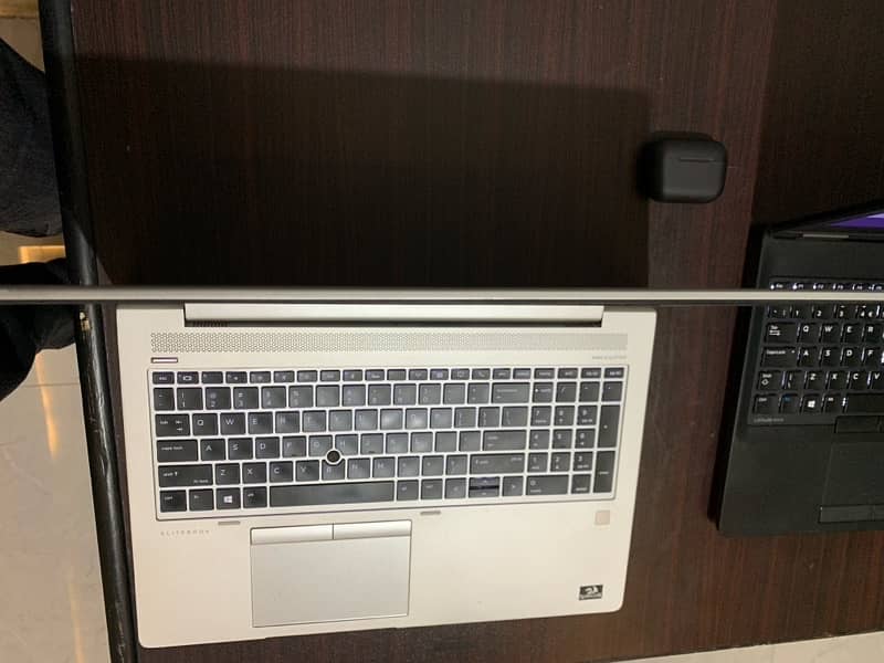 HP Laptop 8 Generation i7 16Gb - 512 SSD 6