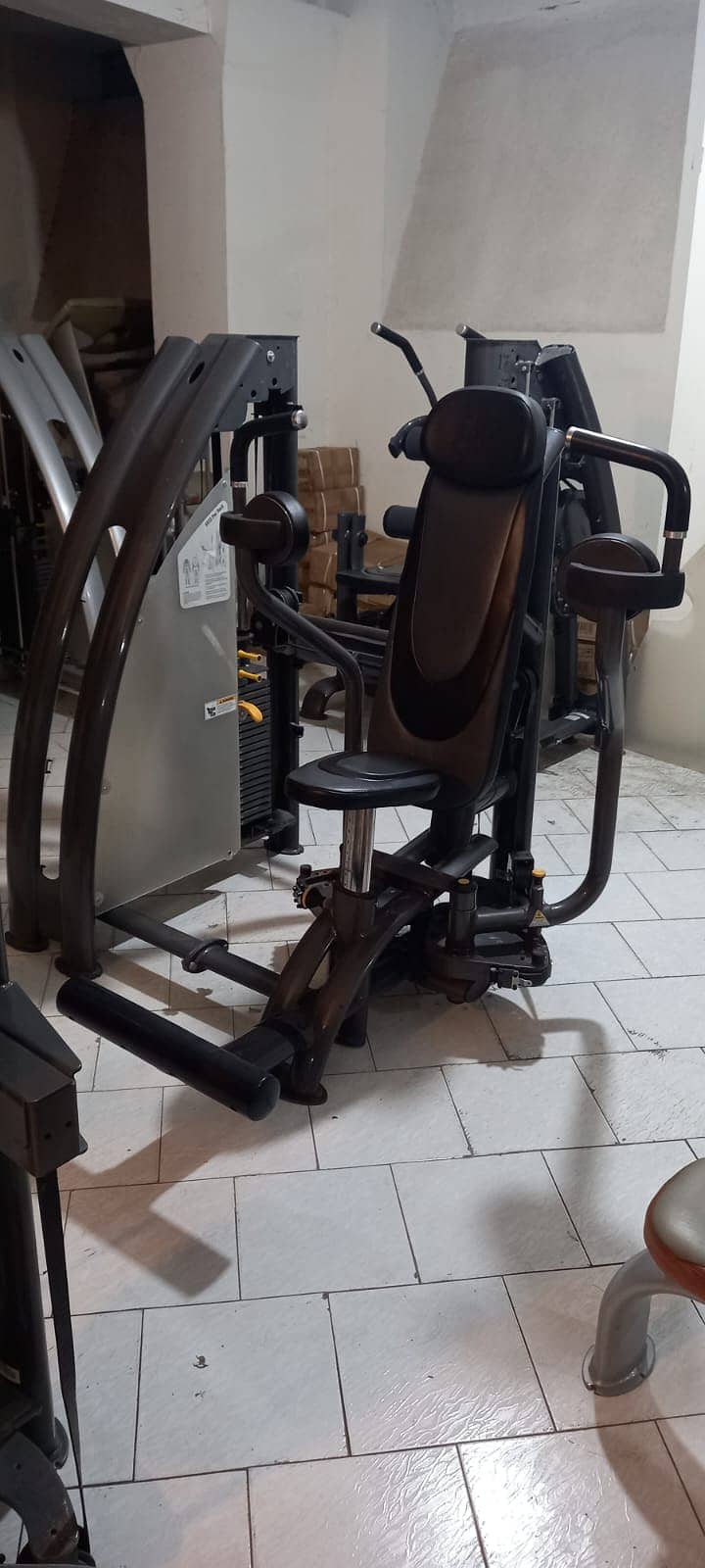 Multi Gym USA Imported Refurbished ( Body Solid ) 15