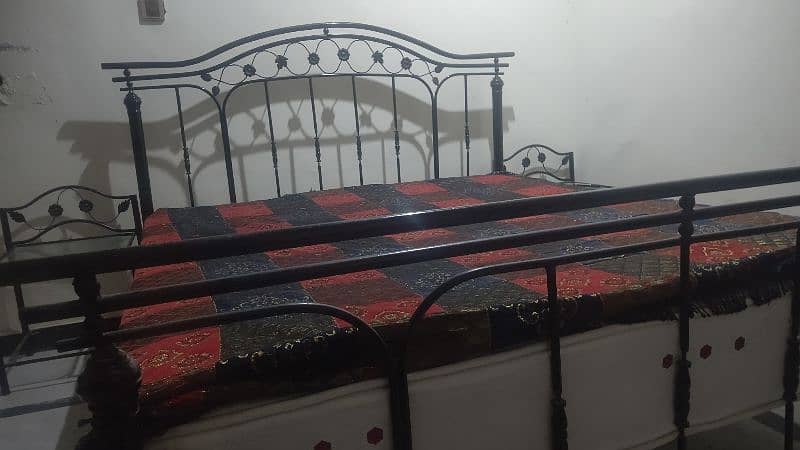 bedset / iron bed for sale / furniture set / bed set with side table 1