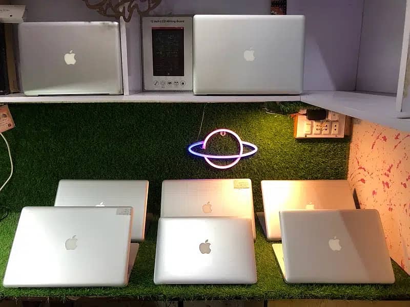 Apple MacBook Pro 2012, 2015 Macs All Variants Available Fresh Pcs 0