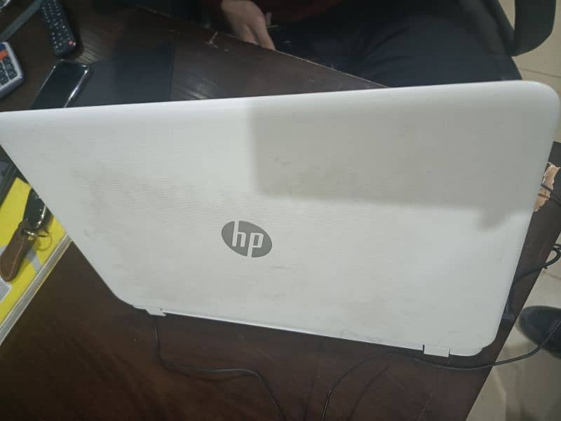 hp laptop for sale AMD-10 2